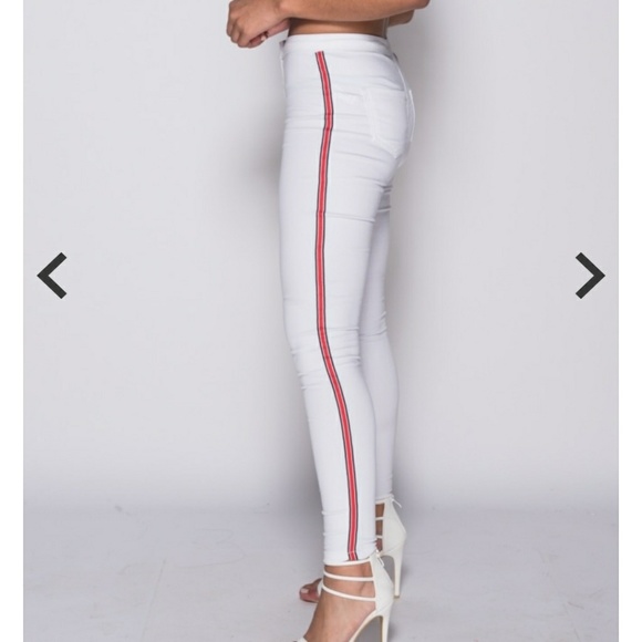 Sz.6 left!! NWT high waisted white jeggings - Picture 4 of 4